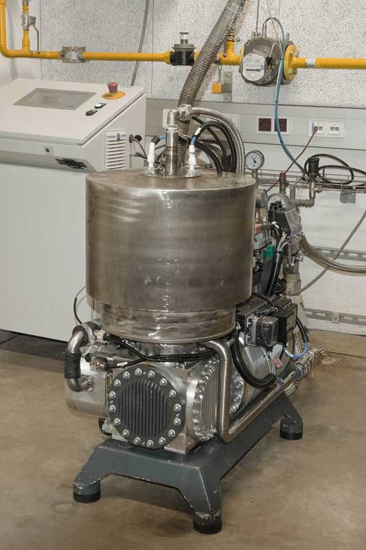 Gen500- CHP-3x400-volts-on-the- test-bench Teststand_Gen500 BHKW_3x400 Volt aufgebaut auf einen Trailer